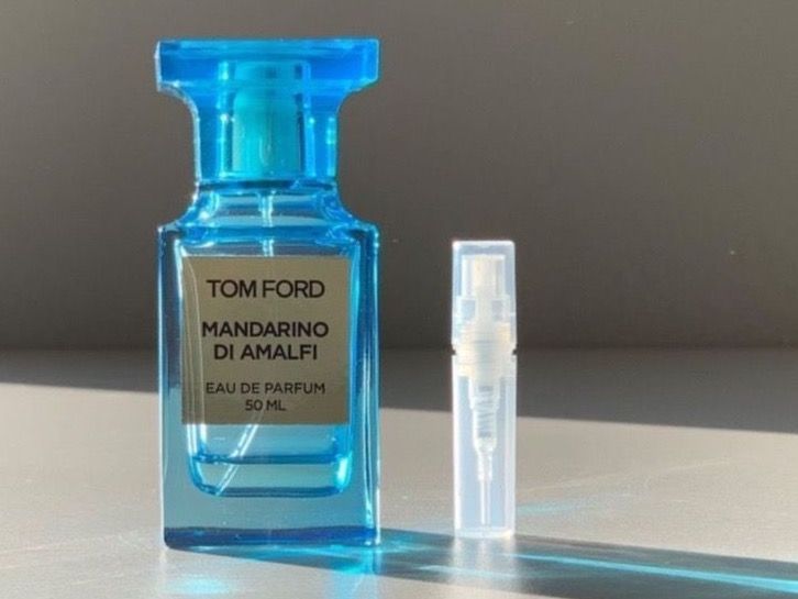 Tom Ford Parfums & Eau de Toilette: Tom Ford - Mandarino di Amalfi - 2ml – D'occasion à Zug par grivis