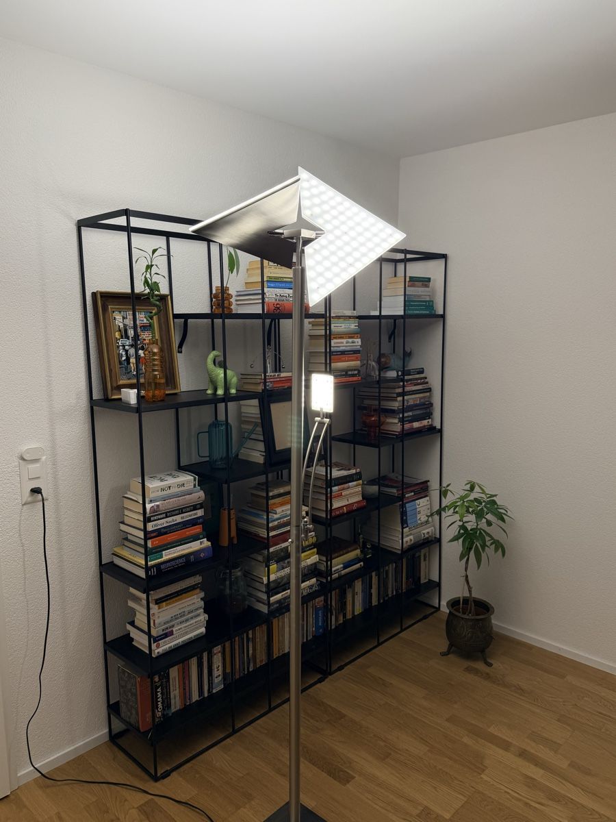 Lampade: Led Stehlampe – Usato da Solothurn venduto da NUVICO 3