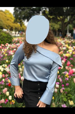 Seiden-Stil Damenbuse Off-Shoulder NA-KD - 36 (S) - wie NEU!