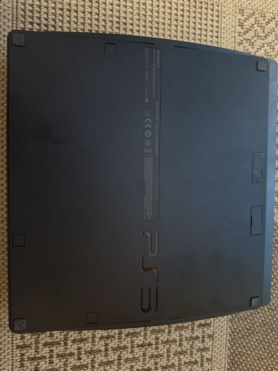 Sony Console: PS3 , 2 controller, all cable  – Usato da Neyruz FR venduto da Paw_ket-Steal 6