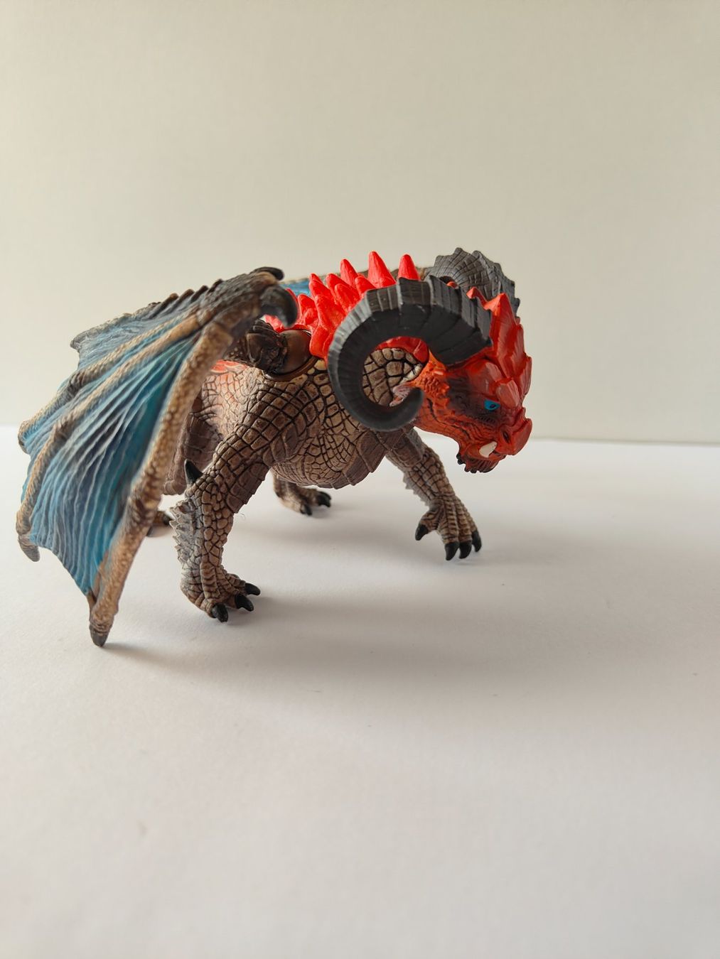 Schleich Figuren: Schleich Drache Rammbock Sammlung Eldrador Ritter – Gebraucht aus Thalwil von FigurenFreunde 2