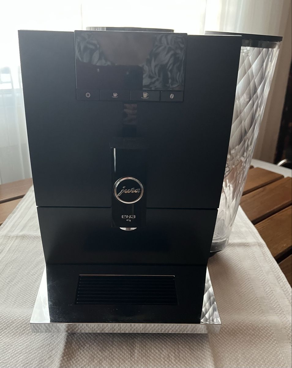 Jura Macchine per caffè & Macchine per espresso: Kaffeeautomat Jura ena 4 – Usato da Klingnau venduto da Bigik 1