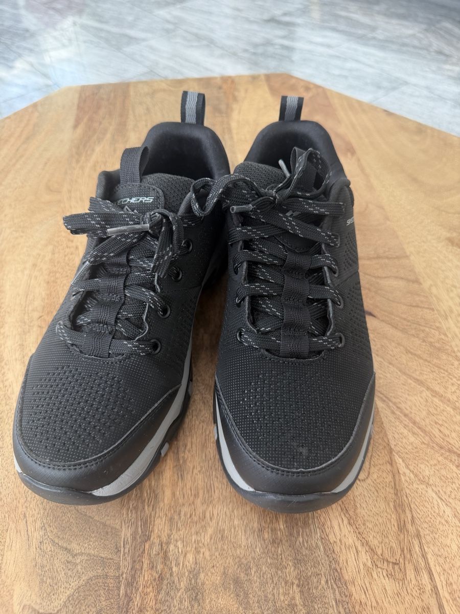Skechers Scarpe da donna: Sketcher Damen Schuh Grösse 37 – Nuovo (secondo la descrizione) da Domat/Ems venduto da calandaberg