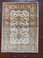 Orient Teppich handgeknüpft