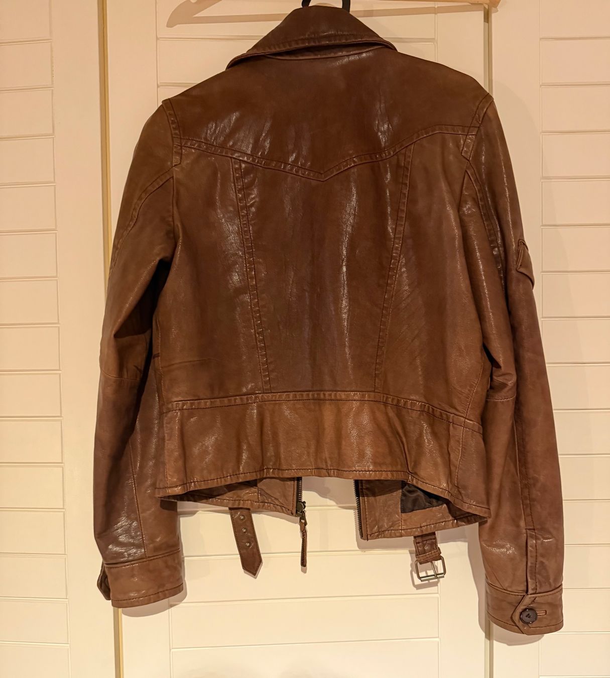 Vestes: Lederjacke Leonardo Gr. 36 – D'occasion à Thun par Astralbern 1