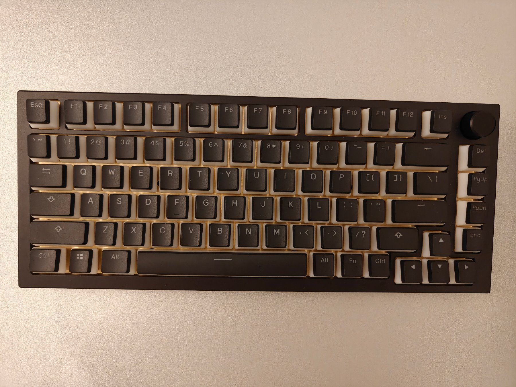 Tastaturen: Custom Built GMMK Pro Tastatur mit gratis Zusatzmaterial – Gebraucht aus Biel/Bienne von NicGuj 1