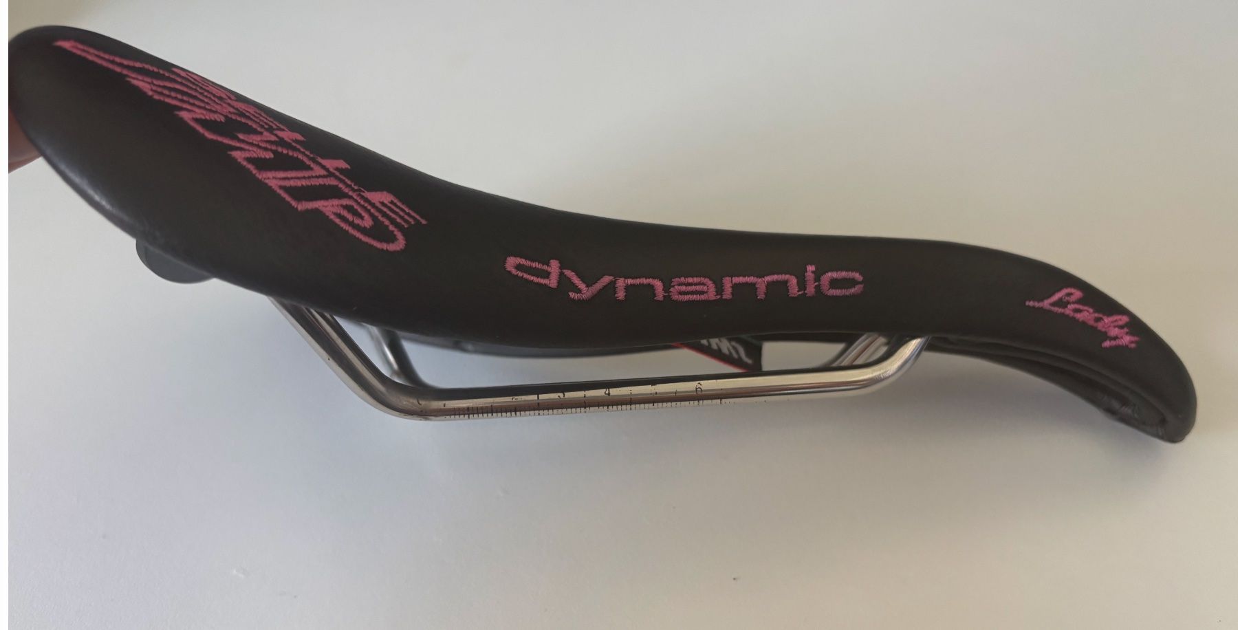 Selle Italia Pièces détachées: Selle SMP Dynamic Lady saddle excellent working condition. – D'occasion à Reichenburg par Domenico0 1
