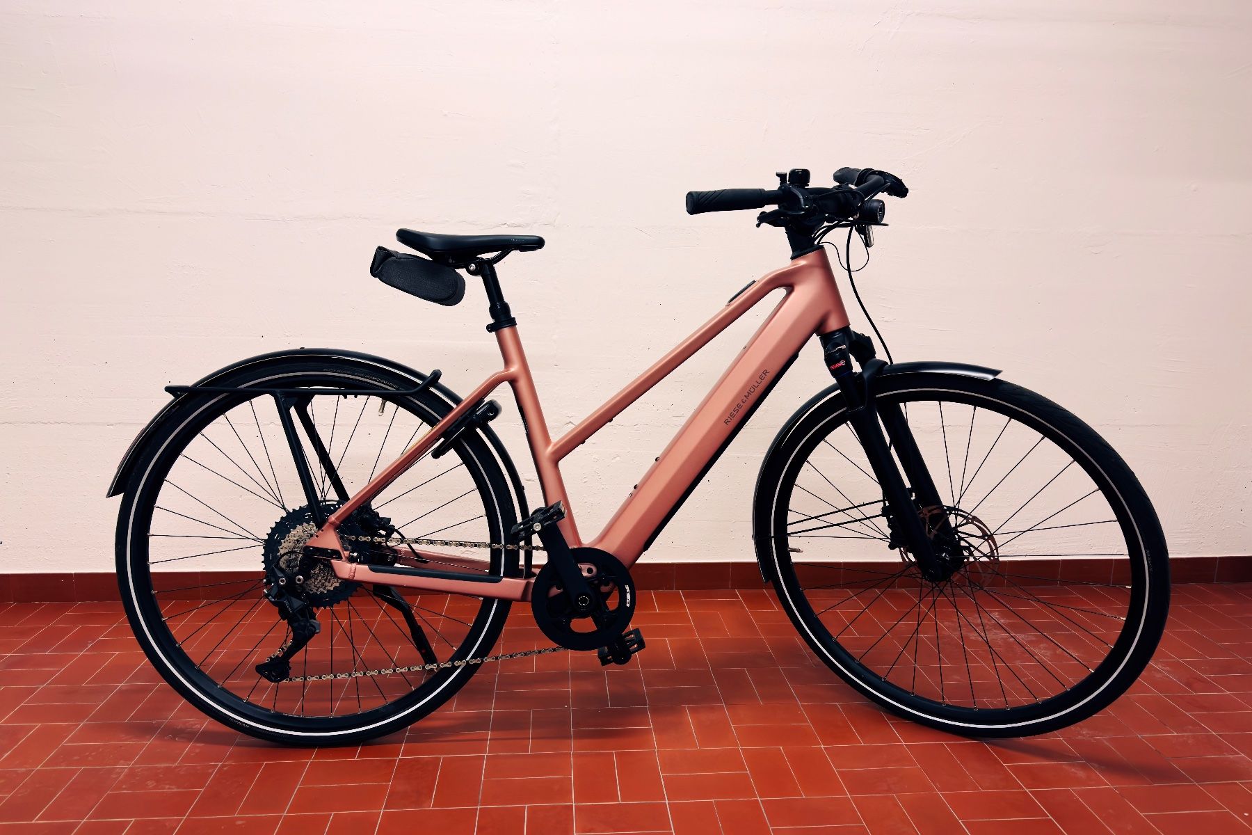 Riese & Müller Biciclette: Riese & Müller UBN Seven Touring E-Bike – Nuovo (secondo la descrizione) da Zürich venduto da couch71 1