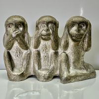Sculpture "Les 3 singes de la sagesse" étain ROYAL SELANGOR