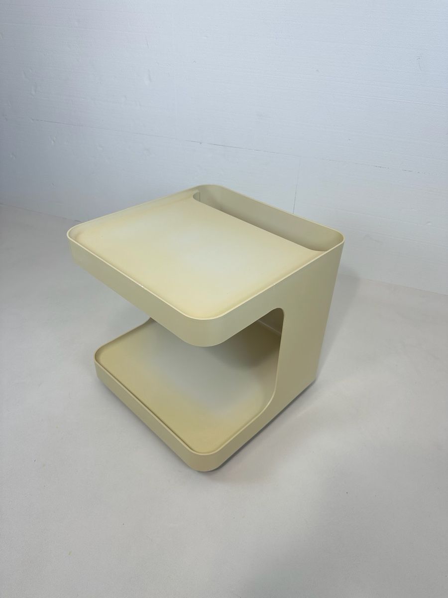 Tavoli: Table basse game Space age  – Usato da Servion venduto da marion13or 1