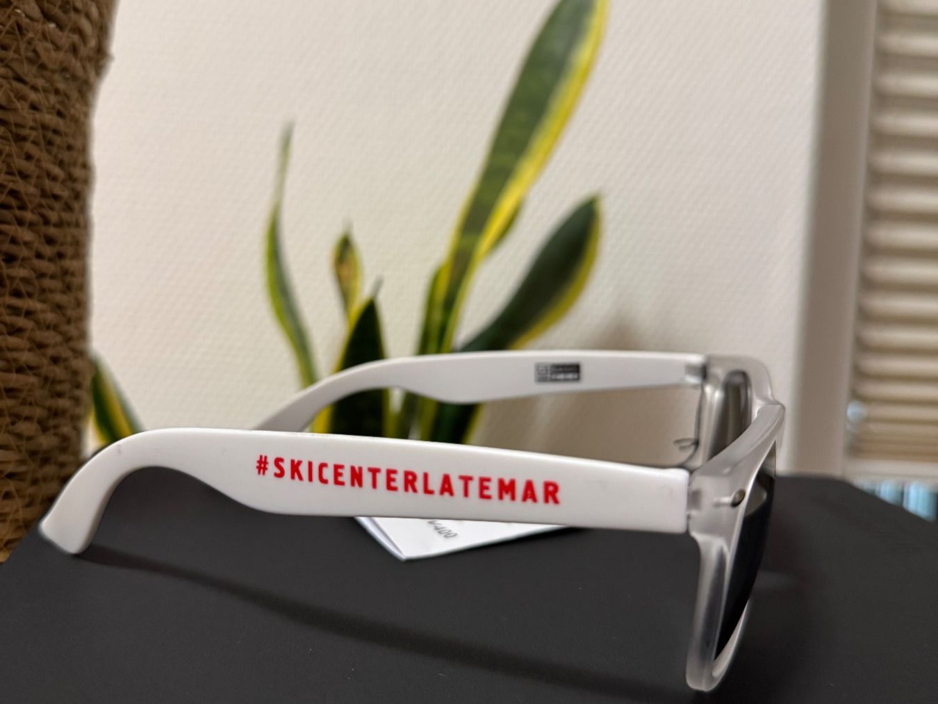 Occhiali & Lenti: Ski Center Sonnenbrille – Nuovo e nell'imballaggio originale da Zürich venduto da maj_x5cp 1