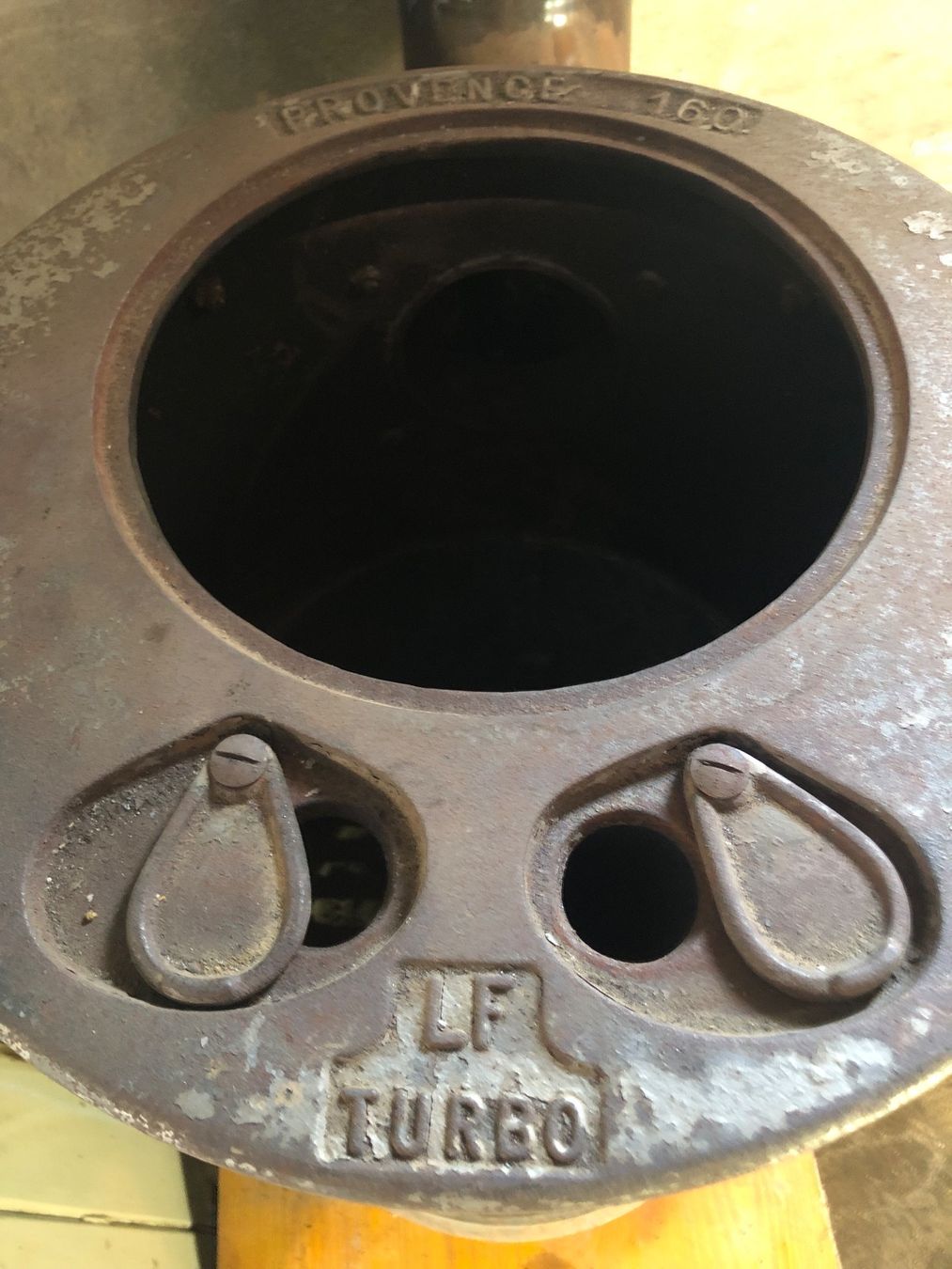 Schwedenöfen: Poêle pipe pour bûches maximum 50cm – Gebraucht aus Chénens von Touta1franc 7