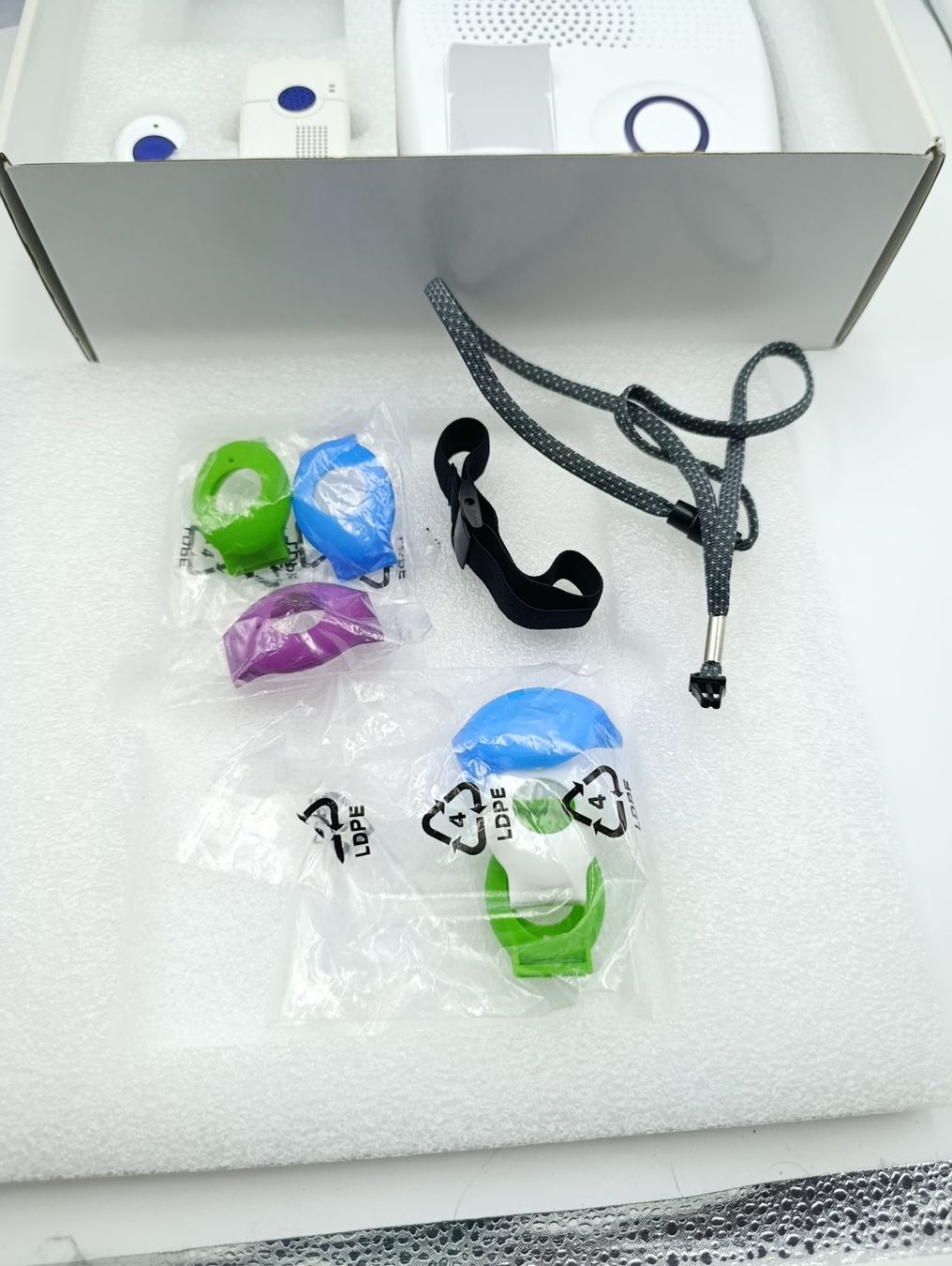 SmartLife Care Systèmes d'alarme: SmartLife Care Flex Notrufsystem, wie neu – D'occasion à Wil SG par Donaldus 2