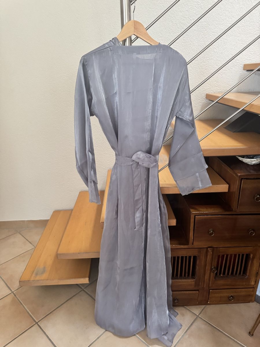 Vestiti: Abaya grise organza – Nuovo e nell'imballaggio originale da Lonay venduto da nei_79jc 5