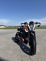 KTM Duke 125