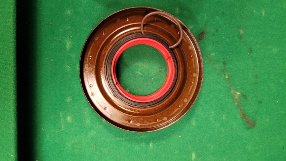 Tutti pezzi di ricambio auto: Neu Original Bmw Dichtungsatz Hinterachsgetriebe 7568368 – Usato da Schaffhausen venduto da M-G-M 1