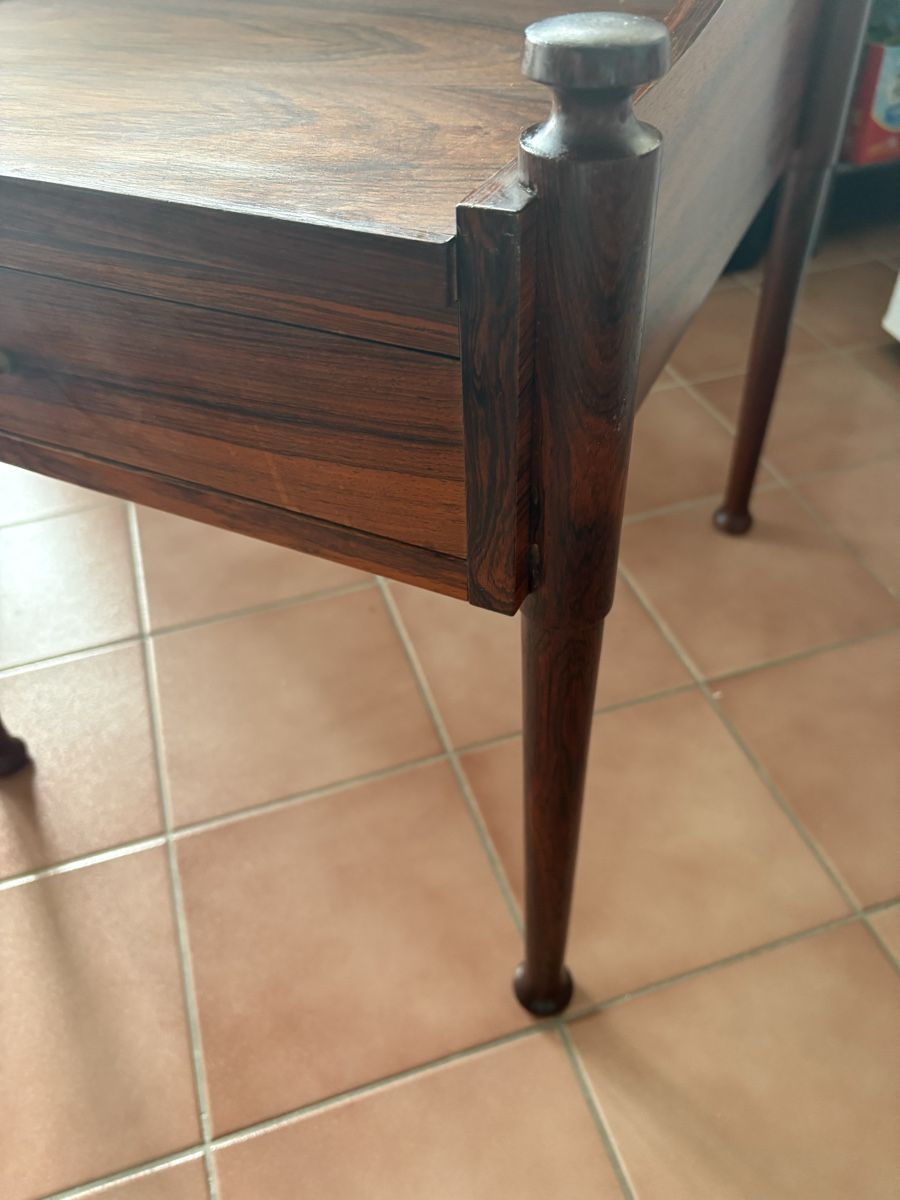 Comodini: Table de chevet ou bout canapé Scandinave – Usato da petit lancy venduto da FerreiraLuis 8