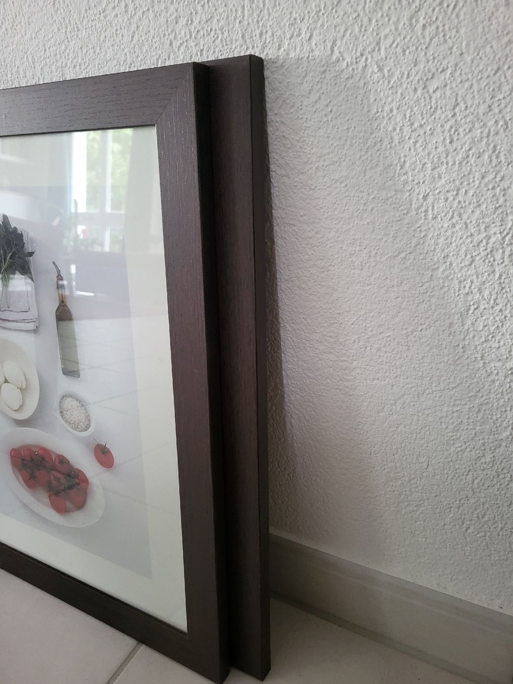 Posters & Illustrations: Zwei Bilder mit Holzrahmen – D'occasion à Birmenstorf AG par Cjl 2
