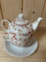 Teekanne mit Tasse Porzellan Blumenmuster neuwertig