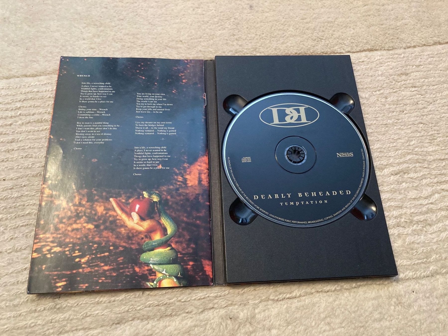 CD: Dearly Beheaded- Temptation CD 1996 – Usato da Wagenhausen venduto da Novafreund283 1