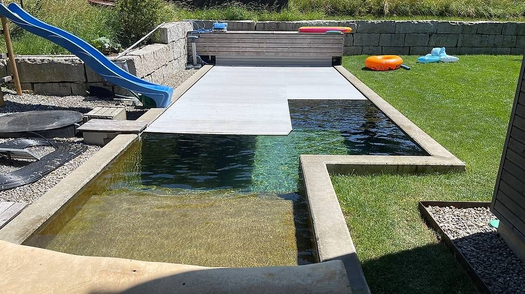 Altro Materiale elettrico: Automatische Poolabdeckung mit Fernbedienung – Usato da Busswil/BE venduto da roger220673 1