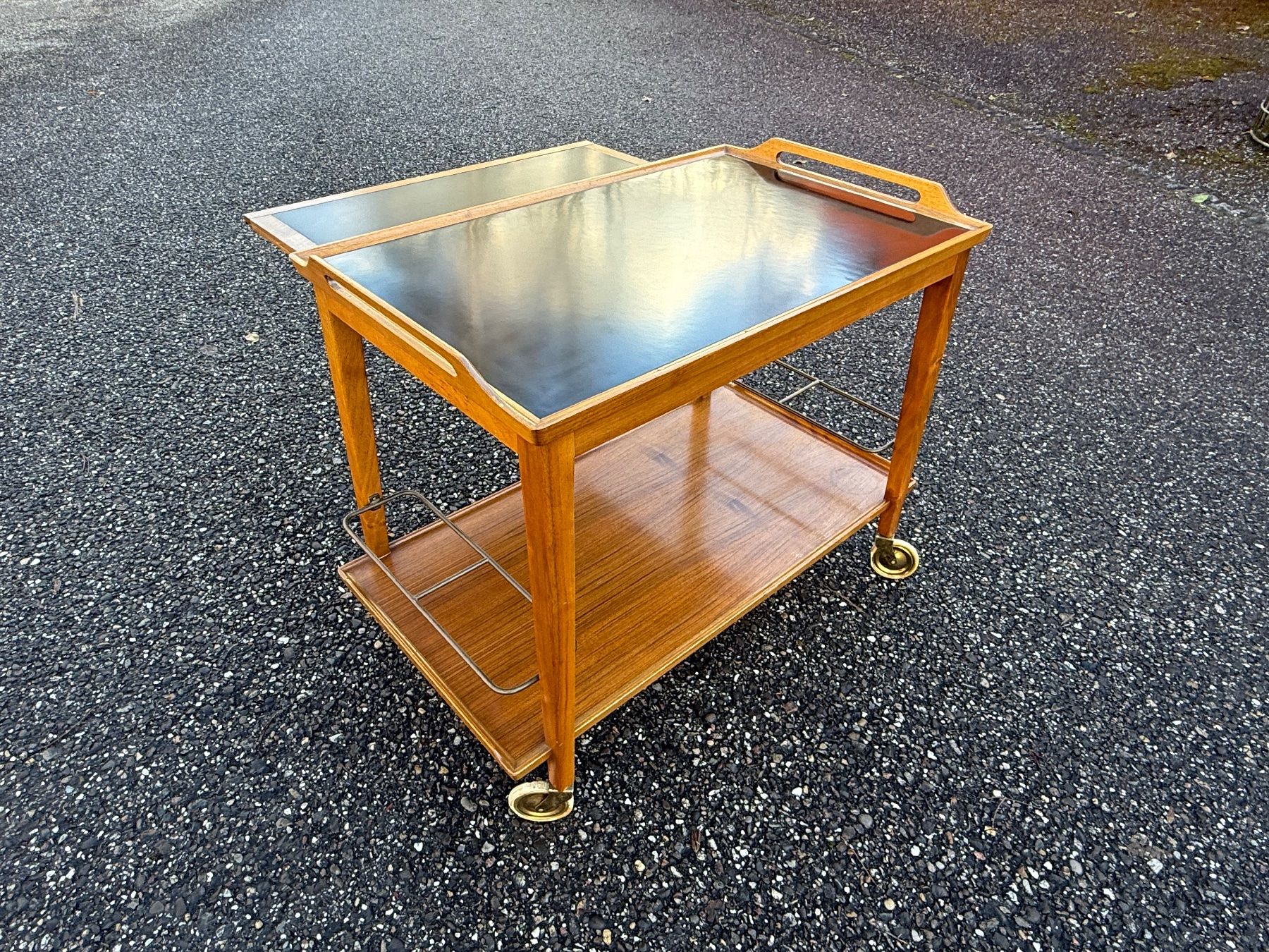 Servierwagen: Vintage Servierwagen / Barwagen – Gebraucht aus Zwingen von moje1 8