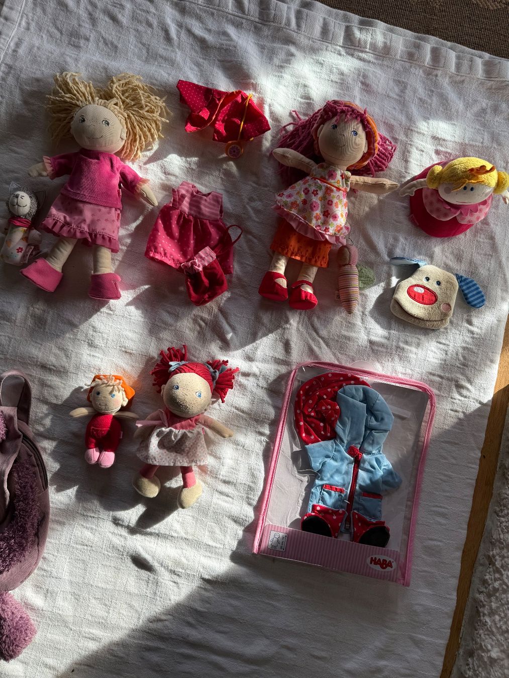 Haba Puppen: Haba , magnifique ensemble de  poupées – Gebraucht aus Schindellegi von hor_ll8f 6