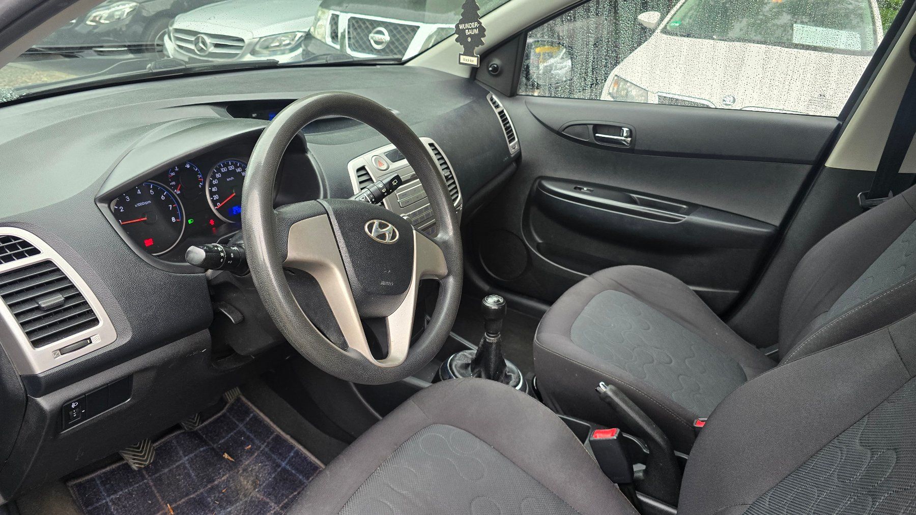 Hyundai Autos: Hyundai i20 1.2 ab mfk – Gebraucht aus Emmenbrücke von meu_2j8p 9