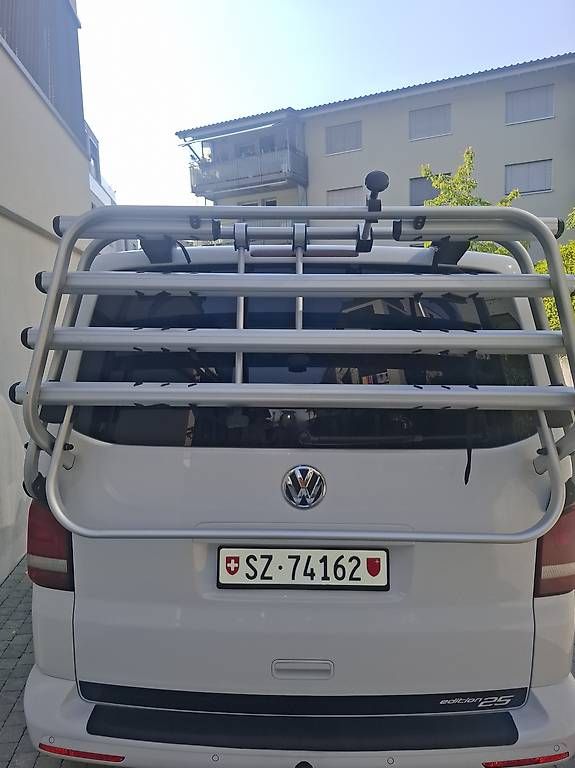Balken: Fahrradträger Orginal VW T5 – Gebraucht aus Küssnacht am Rigi von cla_p57t