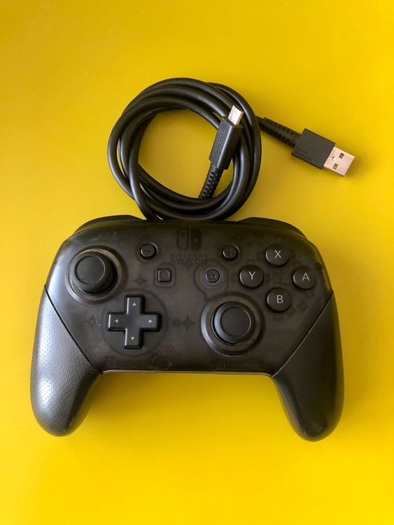 Pro Controller - Nintendo Switch | Kaufen auf Ricardo