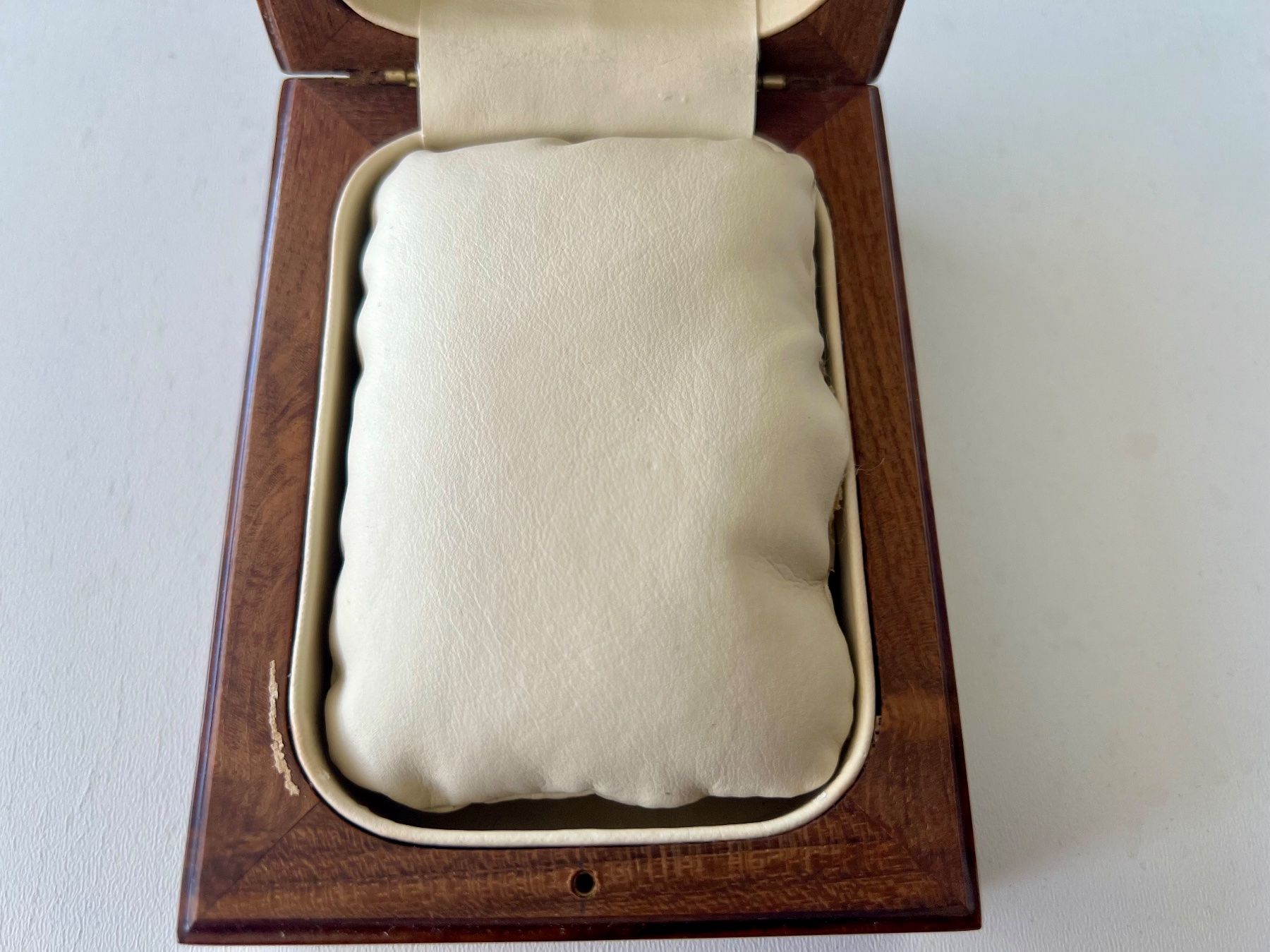 Maurice Lacroix Orologi: MAURICE LACROIX Série Limitée Precious wood box + outerbox – Usato da Mont-sur-Lausanne venduto da vmi_ym5l 2