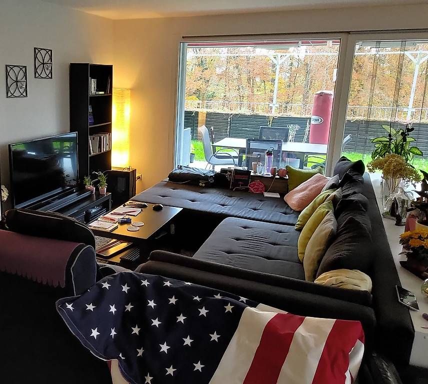 Sofas: Superbe canapé d'angle – D'occasion à Chatonnaye par scharf