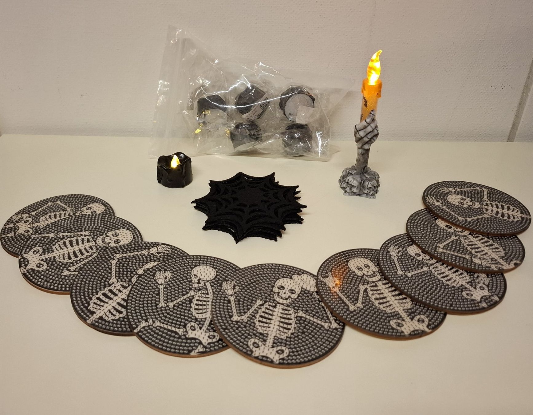 Sottobicchieri: Halloween-Glasuntersetzer – Nuovo (secondo la descrizione) da Bottmingen venduto da Tomena0214