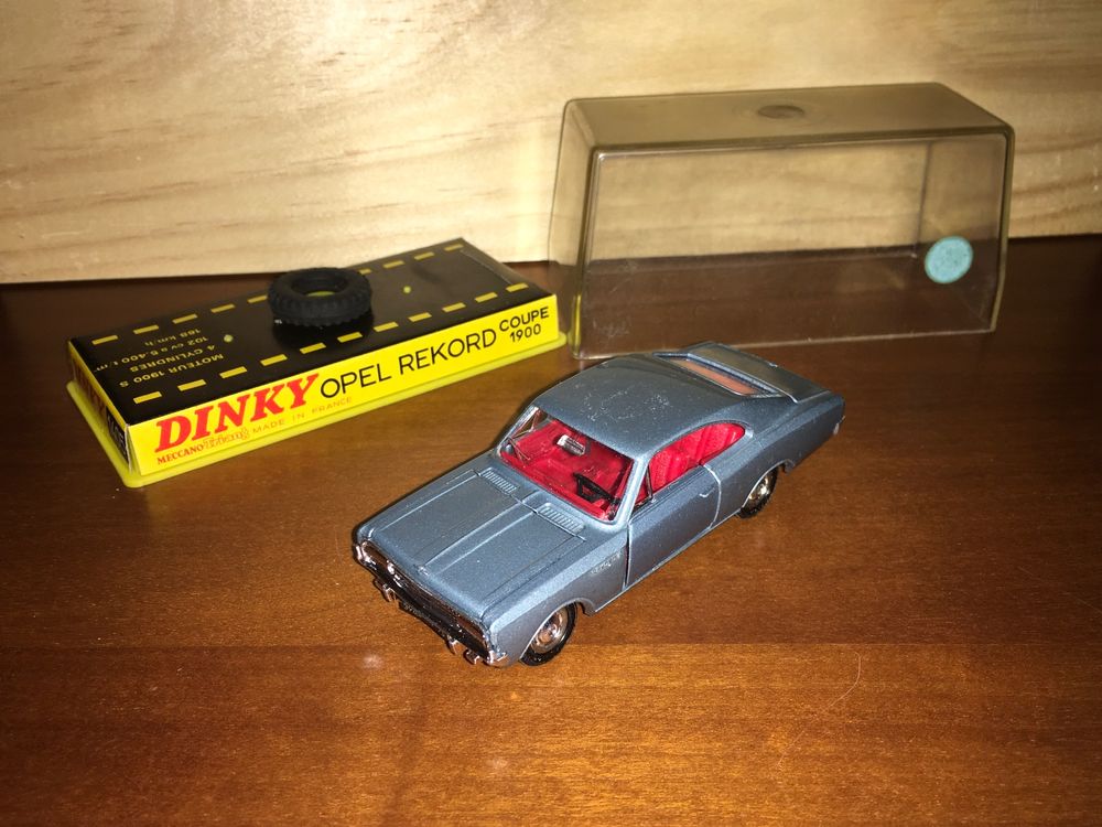 Dinky Toys Meccano Triang Opel Admira