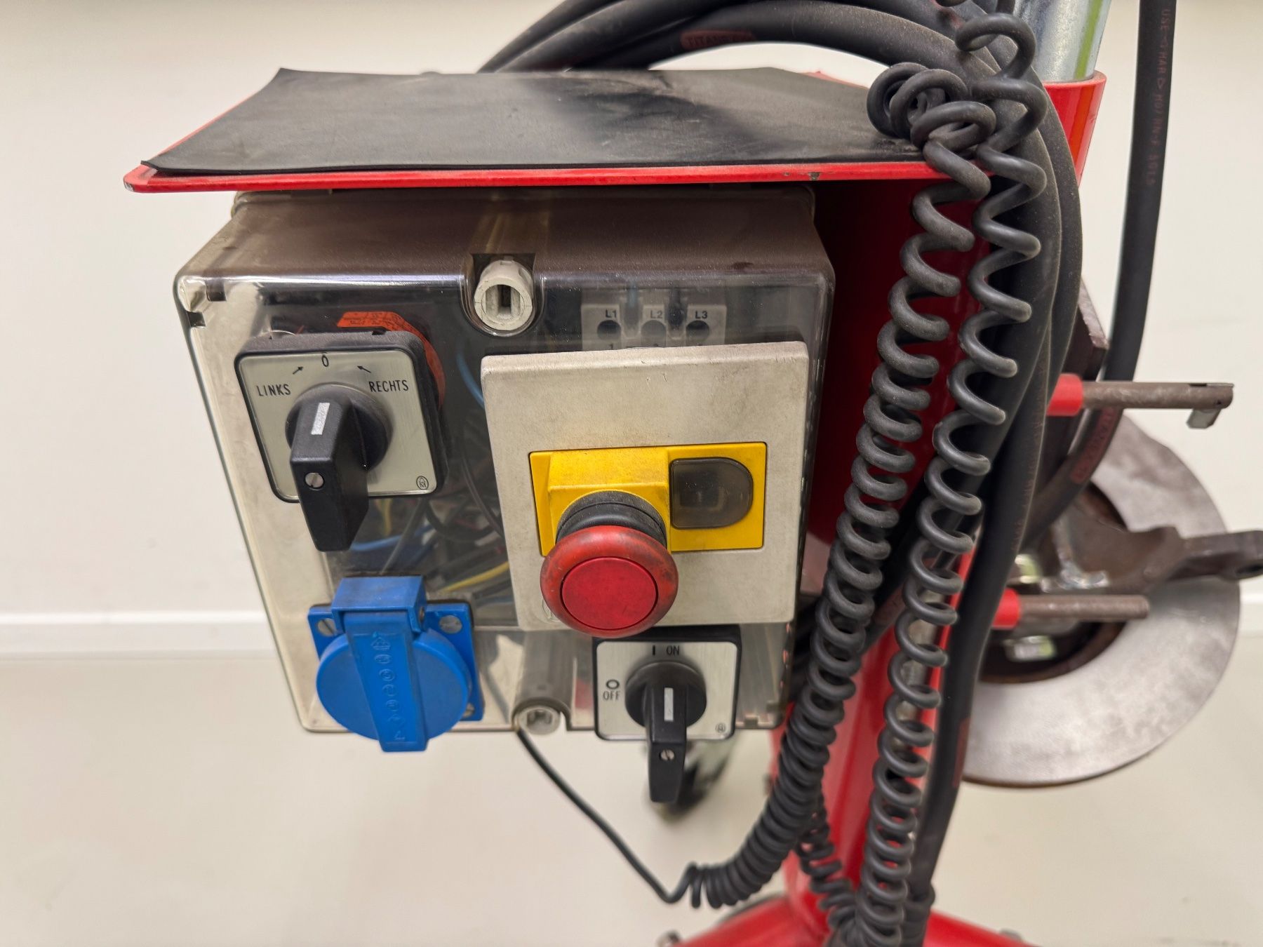 Alle Werkzeuge: Bremsscheibendrehgerät – Gebraucht aus Bern von Materialboerse_IgF 3