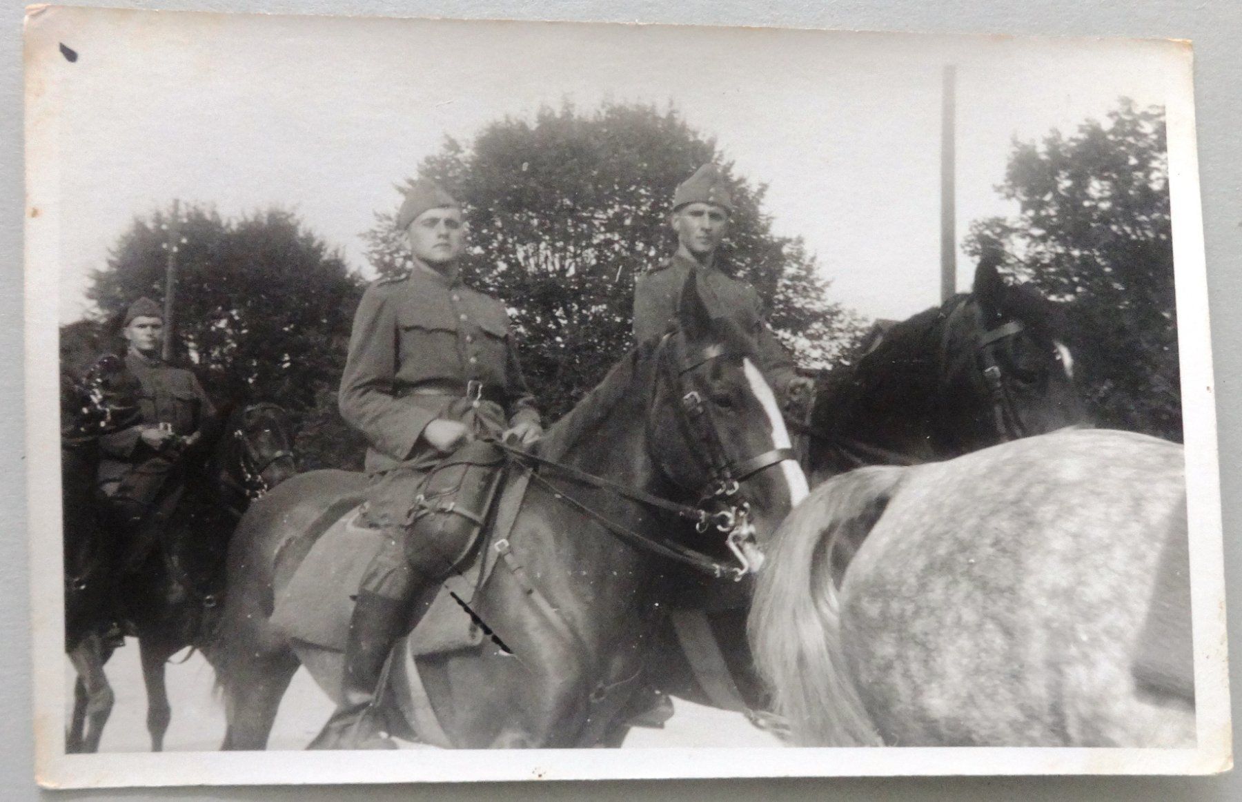 Cartes postales: Militaires à cheval – D'occasion à Fétigny par Billy2miny
