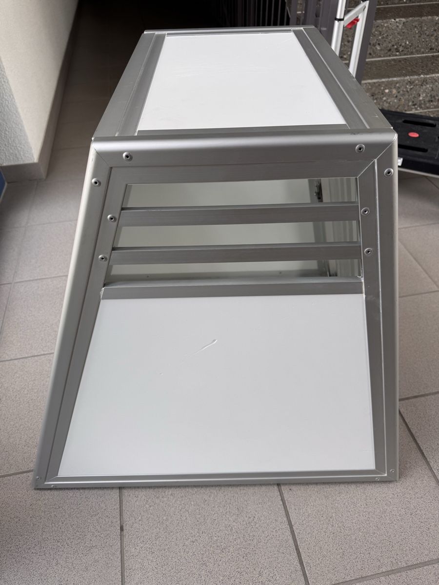 Cages, transport & sécurité: Super schöne Hundebox – D'occasion à Steffisburg par Rog007 1