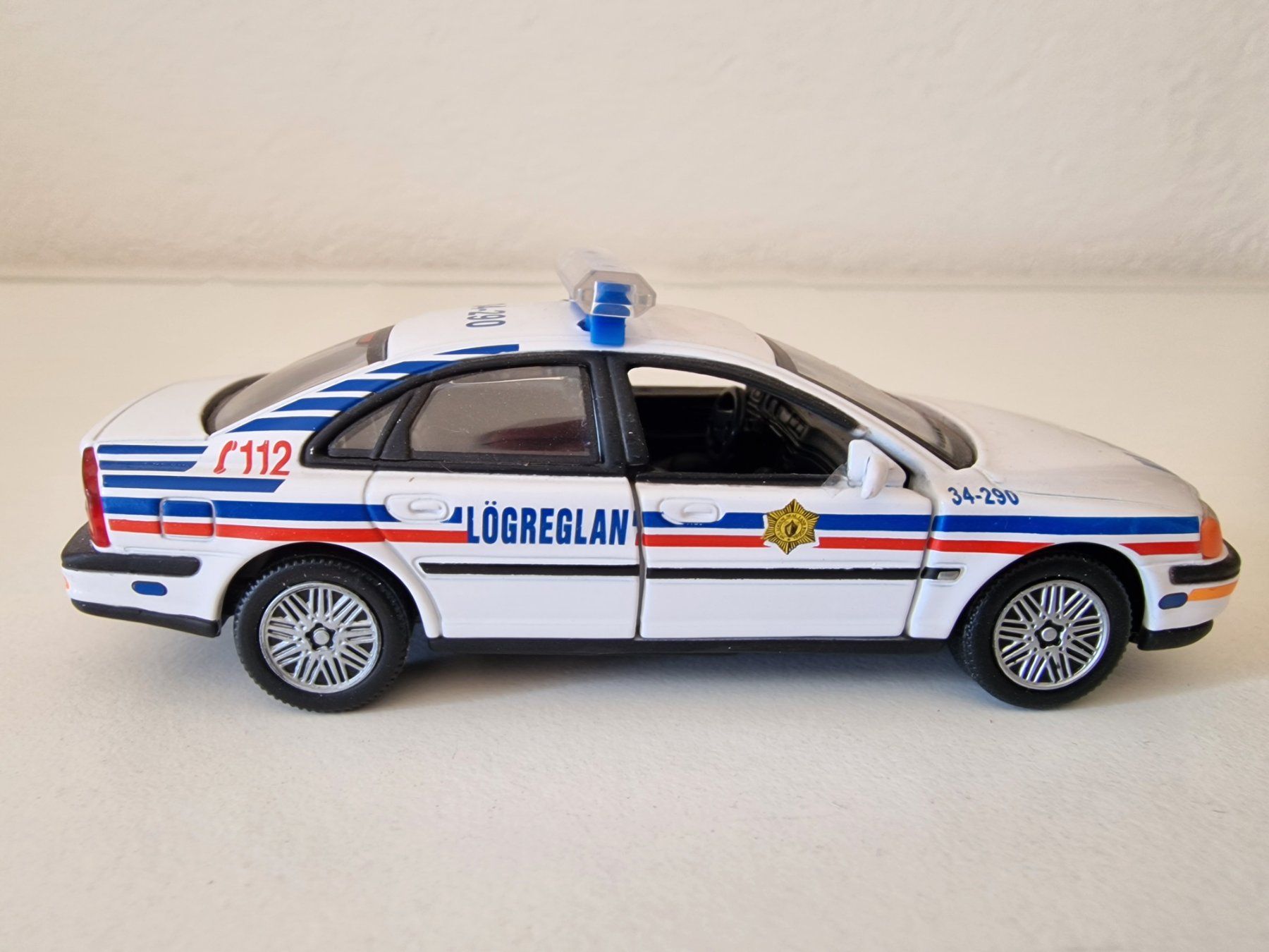 Volvo Modellini d'auto: VOLVO S80 - CARARAMA - 1:43 – Usato da Auenstein venduto da Atomium