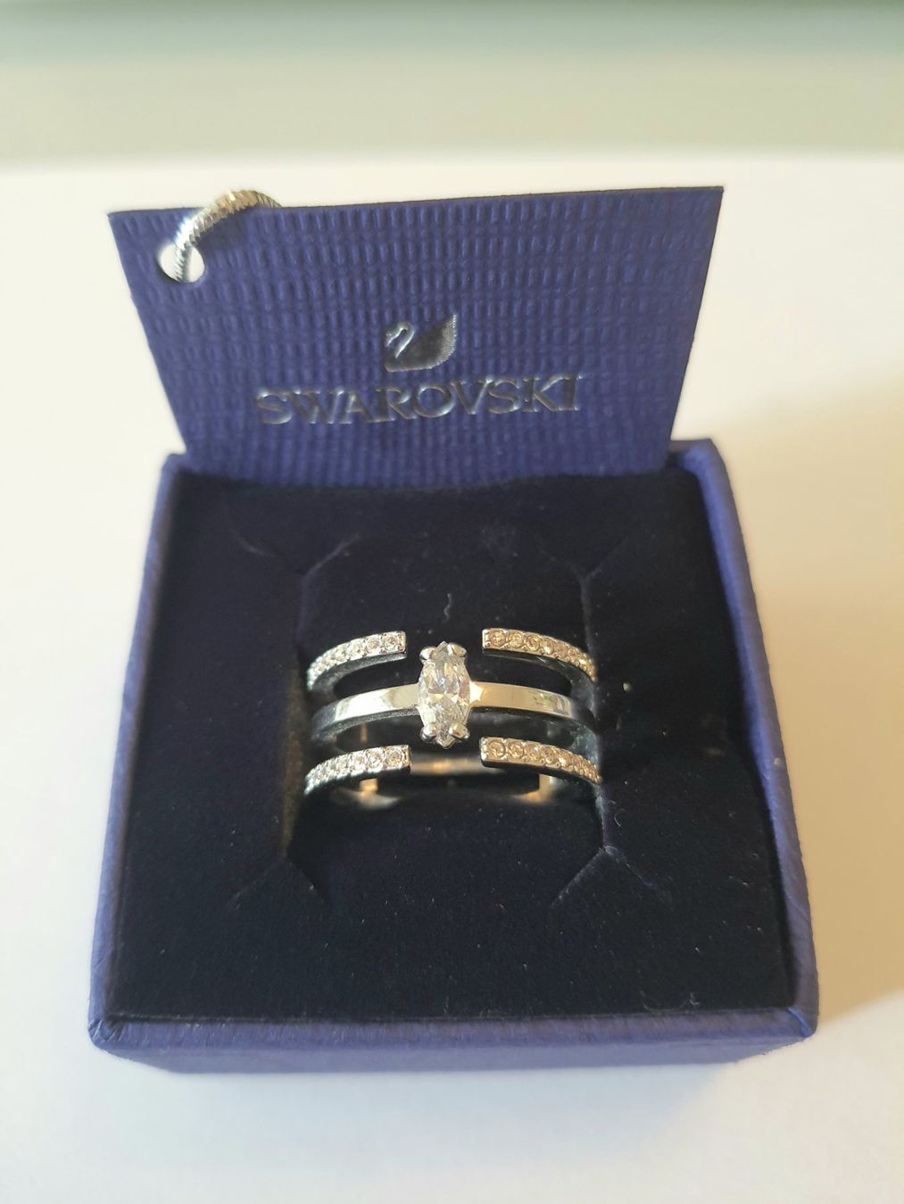 Swarovski Ringe: Swarovski Spiral Gray Ring Silber Pavé NEU – Neu (gemäss Beschreibung) aus Zollikerberg von Sell-Buy-it 2