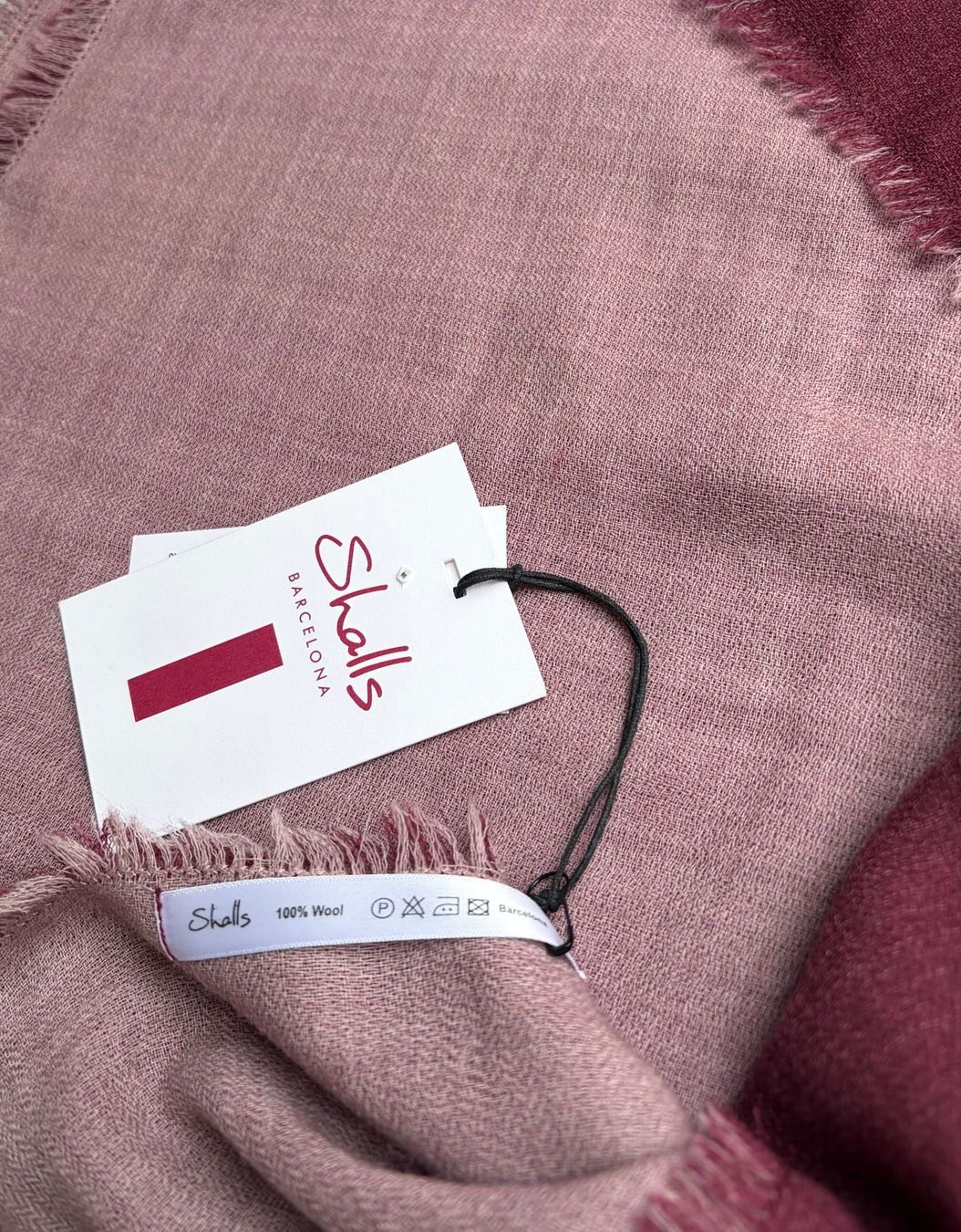 Foulard & Sciarpe: Shalls Wolle Schal – Nuovo e nell'imballaggio originale da Unterägeri venduto da Jutka_04 2