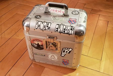 Kult! Alu Plattenkoffer Flightcase für DJ Vinyl Techno Rave