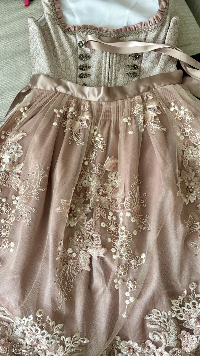 Krüger Robes: Krüger Madl Dirndl Gr. 36 Top Zustand – D'occasion à Zürich par Xeniiiaa 5