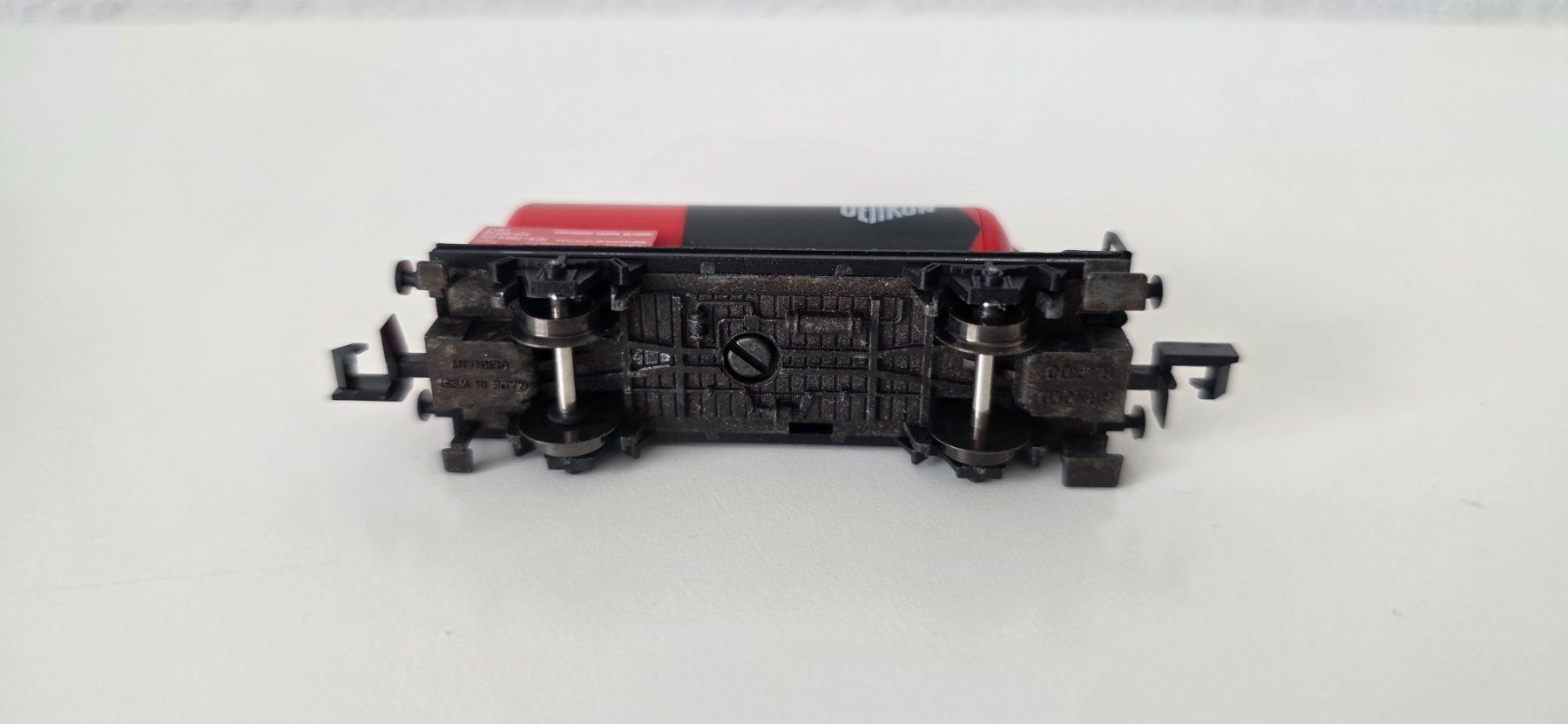 Arnold Modelleisenbahnen: Kesselwagen Uetikon / 2-Achser – Gebraucht aus Wittenbach von Hase113 8