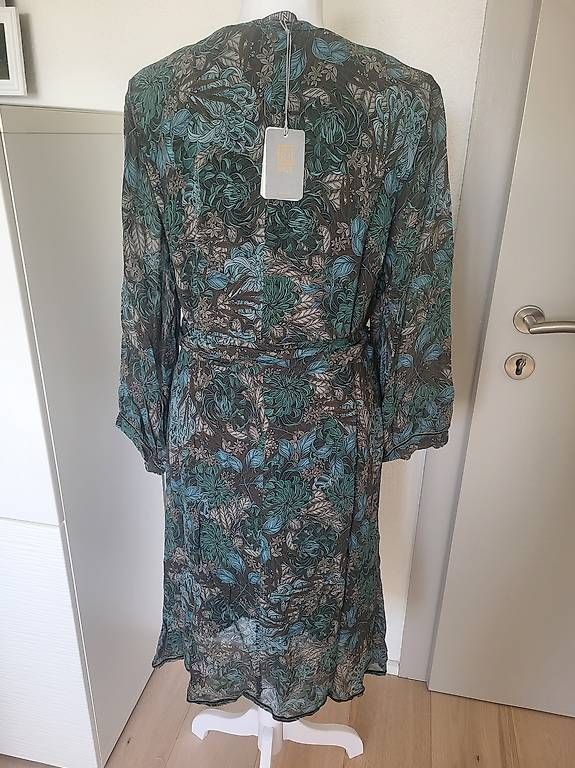 Nile Robes: Robe verte évasée NILE taille L – D'occasion à Romanel-s-Lausanne par Nella25 3