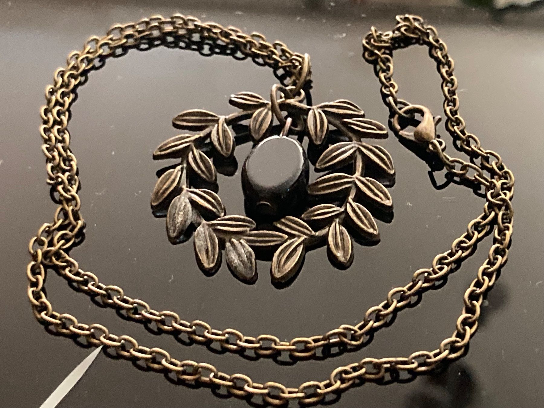 Catenine: Collier vintage Hématite – Usato da Marly venduto da Antigona71