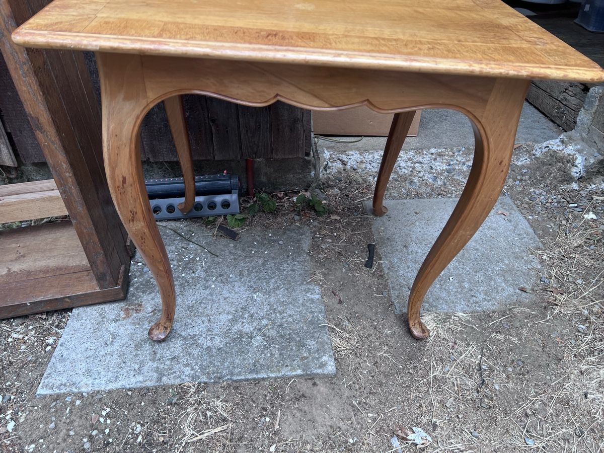 Tables: Antiker Tisch (48) – D'occasion à Glattfelden par maa_qcj8 1