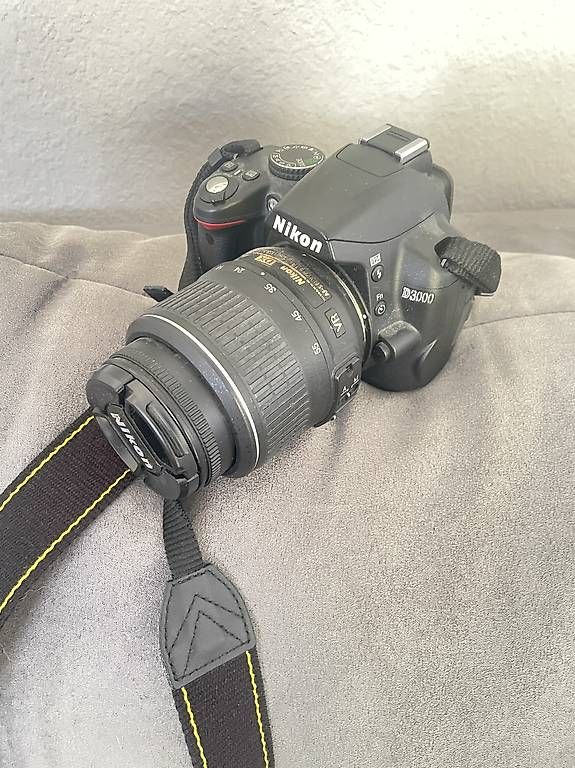 Fotocamera: Spiegelreflexkamera Nikon – Usato da bülach venduto da dilek5000