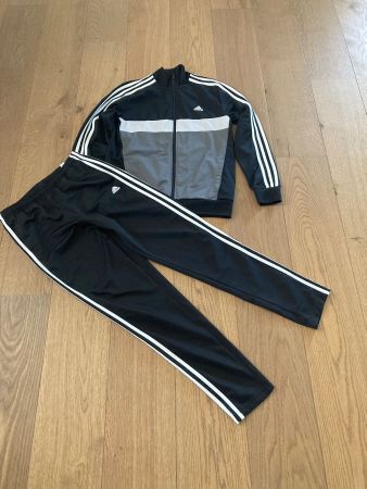 Addidas Trainer 2tlg. Gr.164