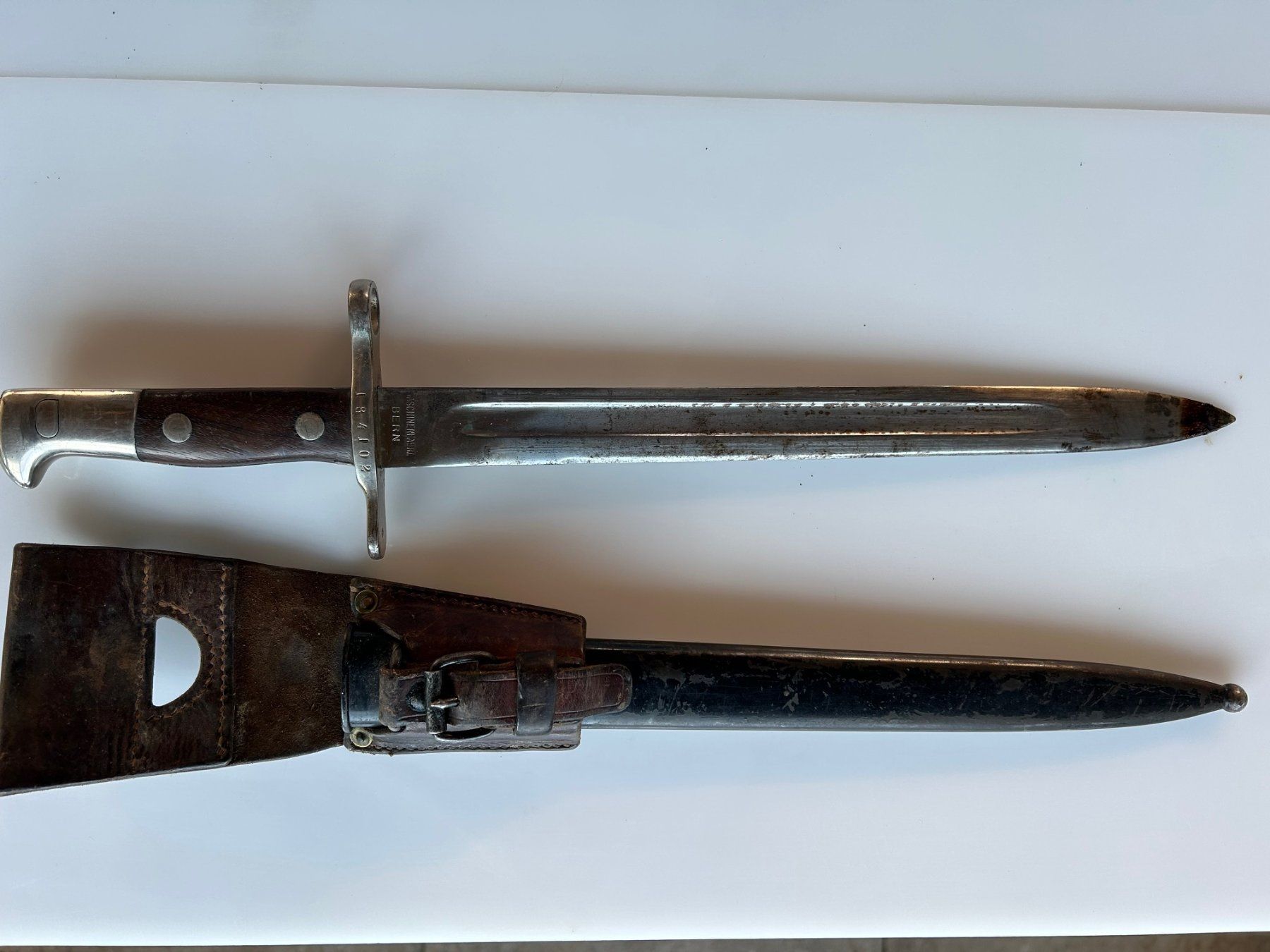 Schweizer Armee Stichwaffen: Bajonett Maschinenfabrik Bern – Gebraucht aus Titterten von Ameanrio 4