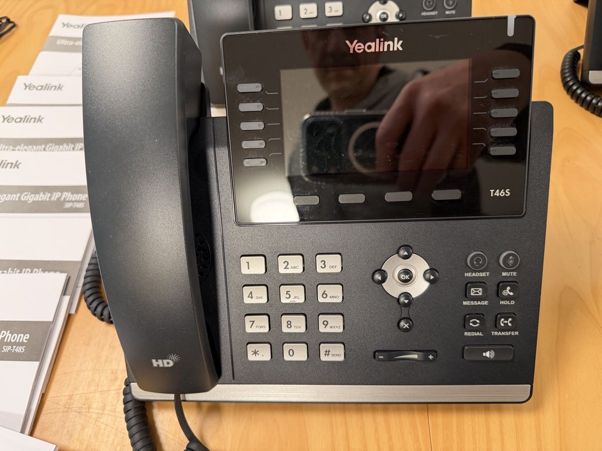 Yealink Telefoni: IP Telefone (ganze Anlage) – Usato da Thalheim an der Thur venduto da Ready 1